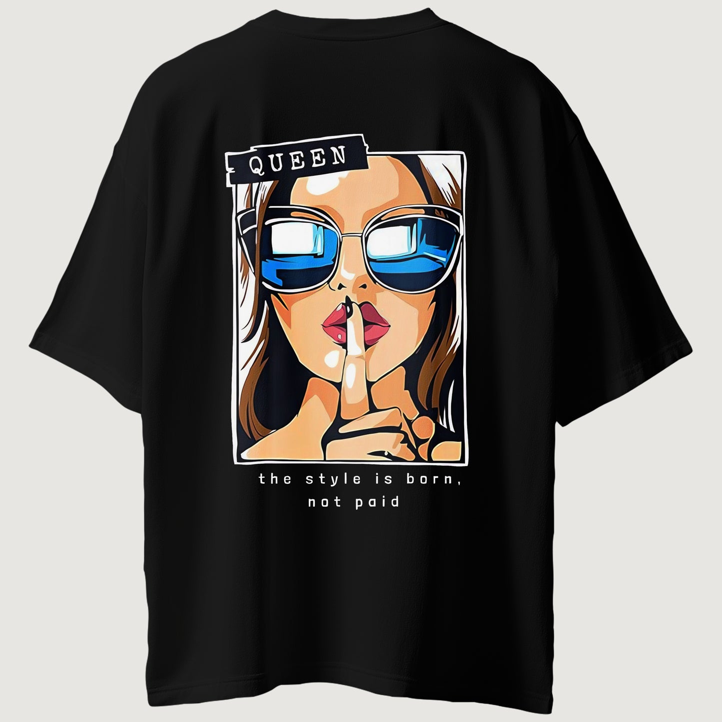 QUEEN Oversized Tee Shirt